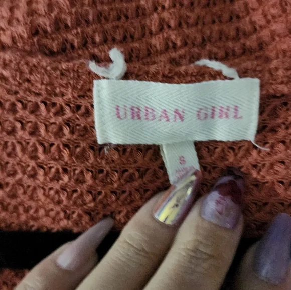 Urban Girl Sweater Size Oversized Small - Picture 3 of 3